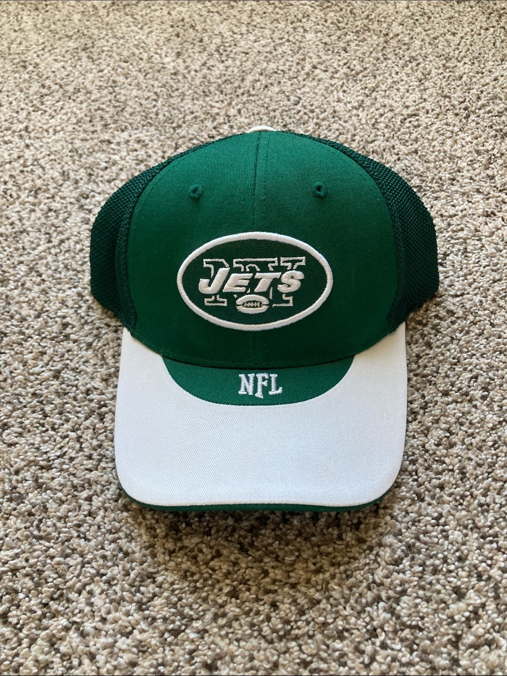 Men’s NFL Green and White New York Jets Mesh Trucker Hat